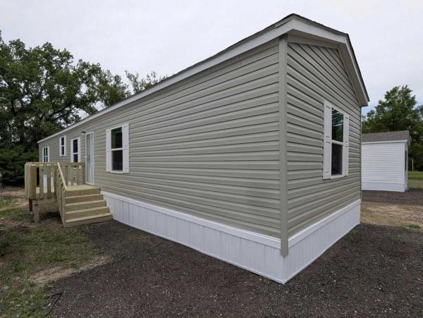 Photo 1 of 2 of home located at 512 Spruce Street Saint George, KS 66535
