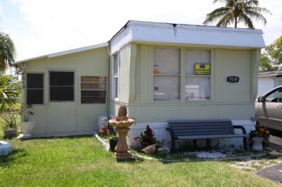Photo 2 of 10 of home located at 1519 NW 24th St #701 Boynton Beach, FL 33436