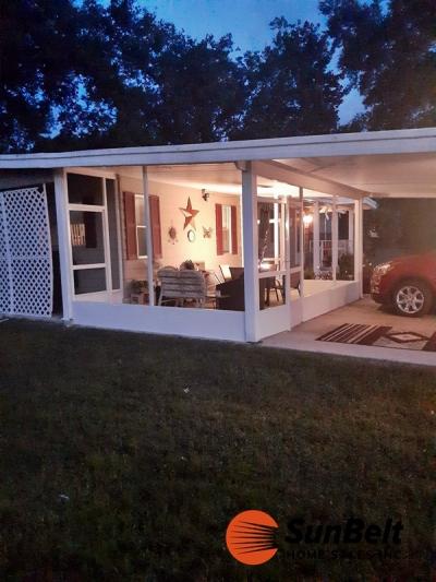 Photo 3 of 39 of home located at 1905 Pebble Beach Road Ocala, FL 34472