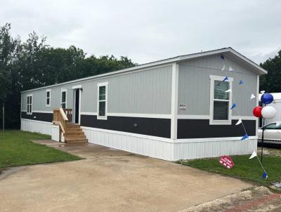 Mobile Home at 8024 Daymist Dr. Lot #66 Fort Worth, TX 76140