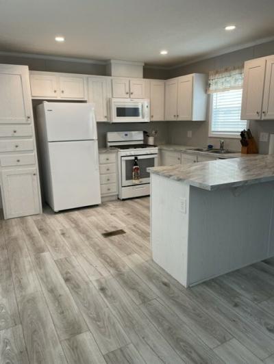 Photo 4 of 13 of home located at 22014 Marquee #429 Romulus, MI 48174