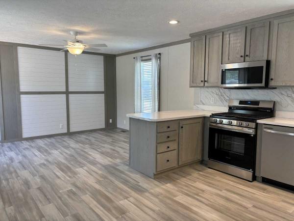 2025 Clayton Clear Choice Oakstead Mobile Home