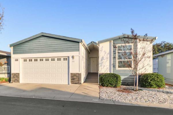2016  Mobile Home For Sale