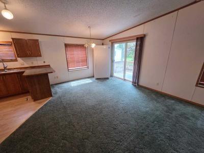 Photo 5 of 13 of home located at 249 Burnsville Cir. Burnsville, MN 55306