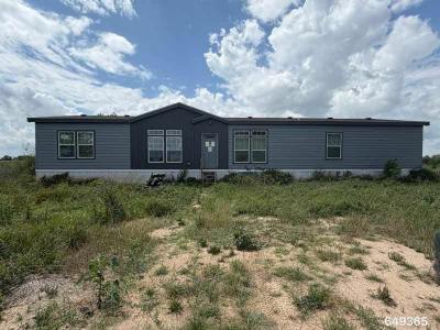 Mobile Home at 740 County Road 211 Ganado, TX 77962