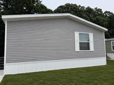 Mobile Home at 28775 Boxwood Flat Rock, MI 48134