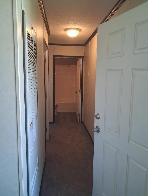 2016 CLAYTON Mobile Home