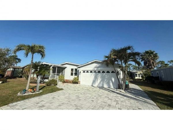 1983 GLEN Mobile Home For Sale