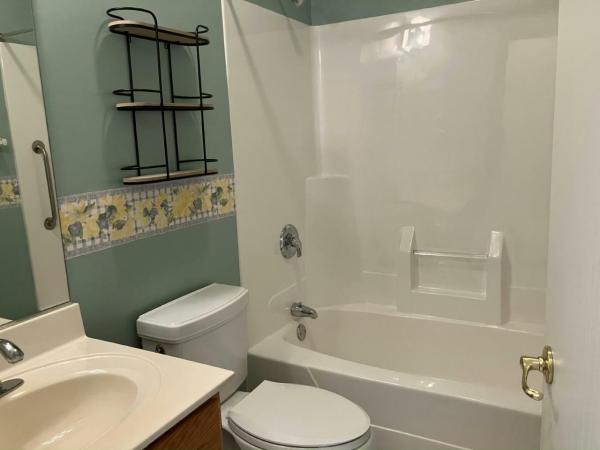 2000 Hitech Woodfern Manufactured Home