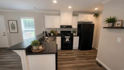 Mobile Home at 8312 Thoroughbred Dr Lot T8312 Ooltewah, TN 37363