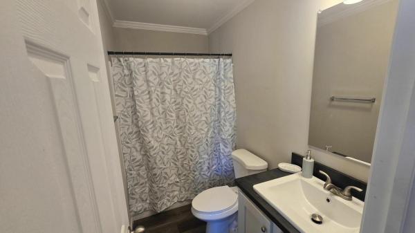 2022 Clayton Homes Inc Community Series Mobile Home