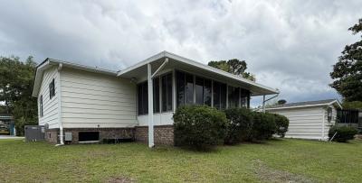 Photo 2 of 16 of home located at 3364 Charleston Trail Garden City, SC 29576