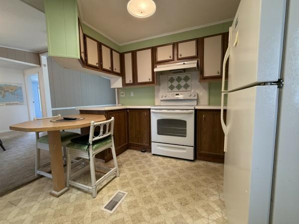 1985 Mobile Home