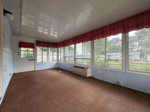 1985 Mobile Home