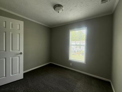 Photo 5 of 12 of home located at 10201 W Beaver St #174 Jacksonville, FL 32220