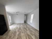 2020 Champion RH2703D7016 Mobile Home