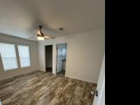 2020 Champion RH2703D7016 Mobile Home