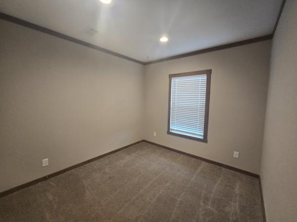 2023 Clayton 32DEV28563A (SG) Mobile Home