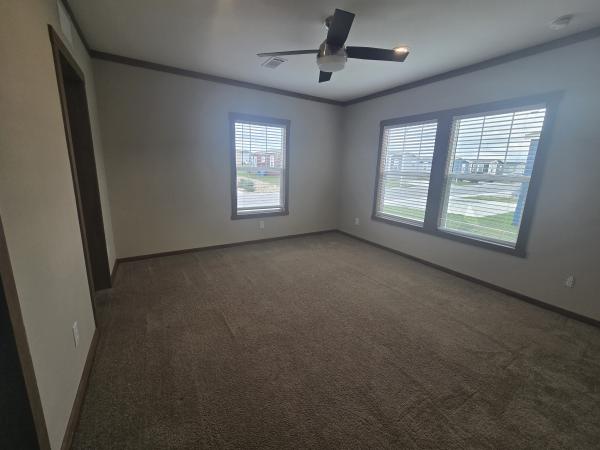 2023 Clayton 32DEV28563A (SG) Mobile Home