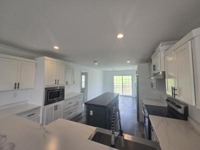 Photo 5 of 10 of home located at 230 Dunn Drive Kyle, TX 78640