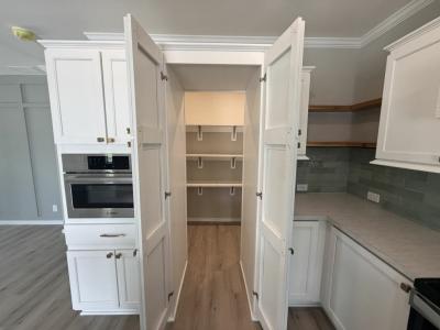 Photo 2 of 16 of home located at 1659 Voyager Drive Sarasota, FL 34234