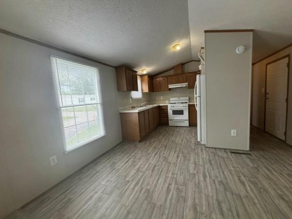 2001 Lifetime Manufactured Homes Mobile Home For Sale