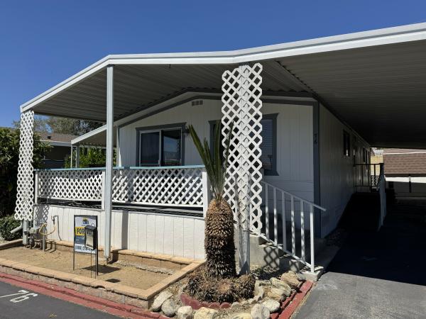 1979 HILLCREST Mobile Home For Sale