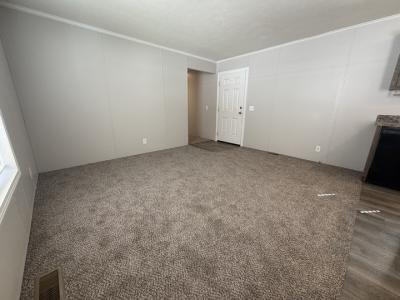 Photo 3 of 25 of home located at 38056 Johannes #524 Clinton Township, MI 48038