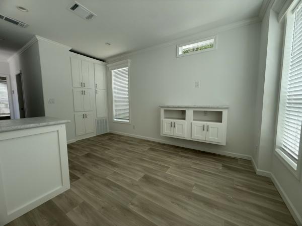 2026 SKYLINE/CHAMPION PALM BAY Q1B807 Mobile Home