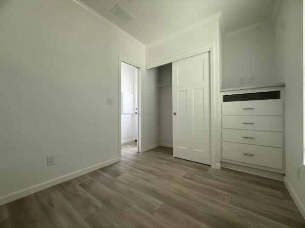2026 SKYLINE/CHAMPION PALM BAY Q1B807 Mobile Home