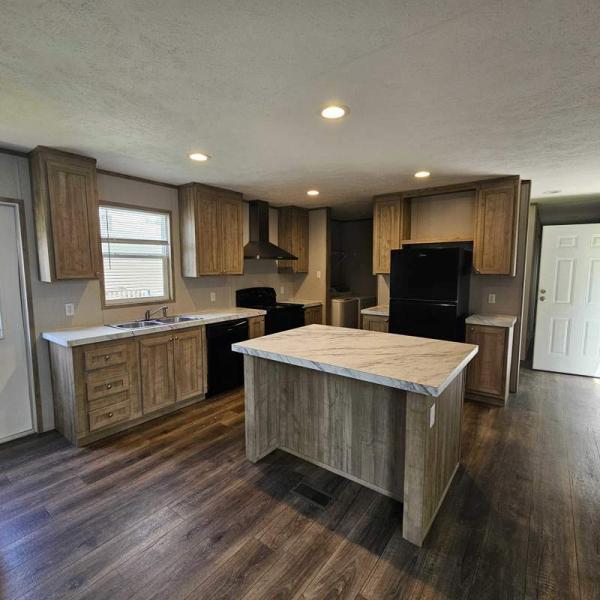 Photo 1 of 2 of home located at 3211 Victor Fort Wayne, IN 46818