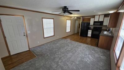 Photo 5 of 24 of home located at 23716 Matts Dr Brownstown Township, MI 48174