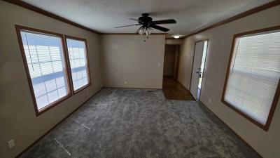 Photo 6 of 24 of home located at 23716 Matts Dr Brownstown Township, MI 48174
