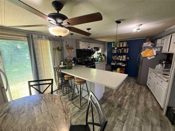 1976 Mobile Home