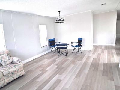 Photo 5 of 21 of home located at 9716 Rosario Dr Parrish, FL 34219