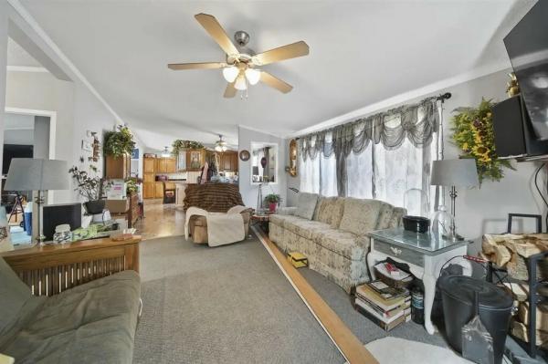 1999 Fleetwood Mobile Home