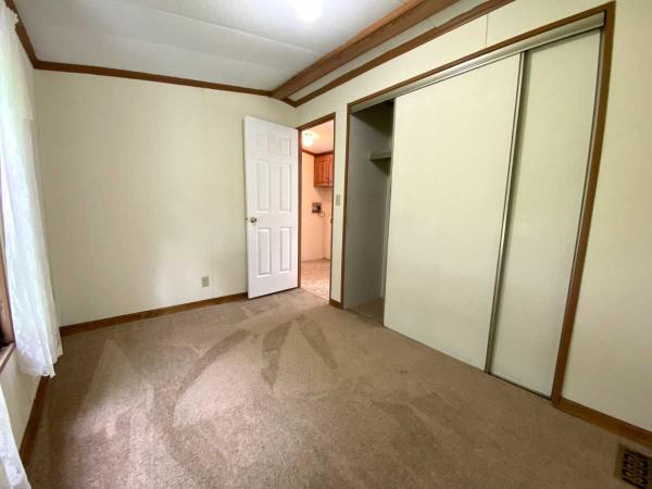1988 Skyline 204C Manufactured Home