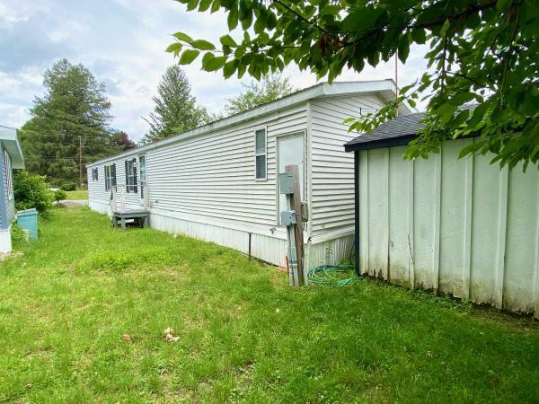 1988 Skyline 204C Manufactured Home