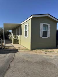 2026 CREEKSIDE MANOR CM 1482D Mobile Home