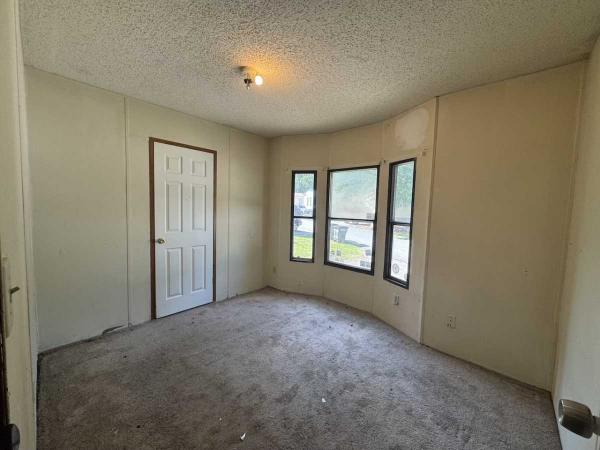 Sout SSLAL Manufactured Home