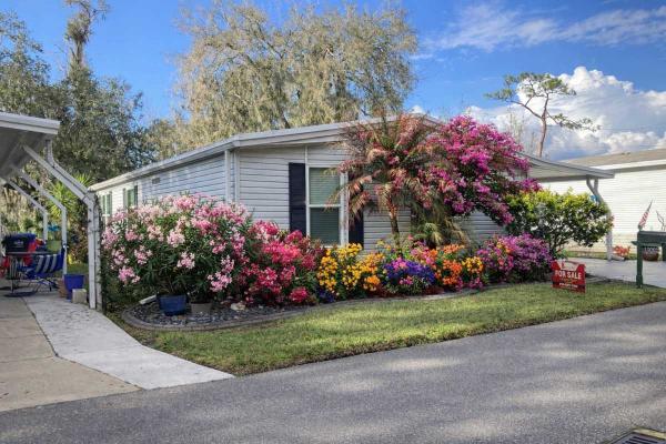  Mobile Home For Sale