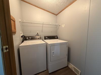 Photo 4 of 7 of home located at 4146 Sir Michael Ct. Jackson, MI 49201
