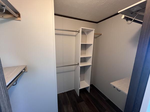 2021 Clayton Mobile Home
