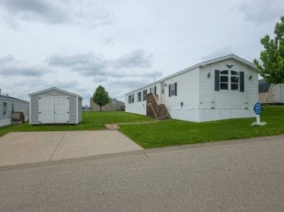 Mobile Home at 495 Copper Mountain Dubuque, IA 52001