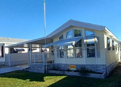 Photo 2 of 15 of home located at 37811 Chancey Rd., Site 310 Zephyrhills, FL 33541