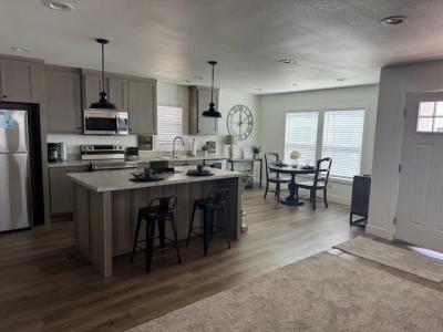 Photo 3 of 4 of home located at 3104 E. Broadway, Lot #191 Mesa, AZ 85204
