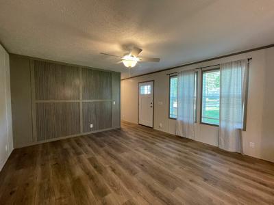 Mobile Home at 304 Ross Ave Lot 149 Independence, MO 64056