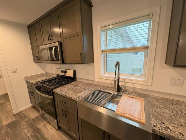 2026 Skyline - Lancaster Franklin Park Mobile Home