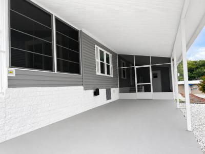 Photo 4 of 14 of home located at 1114 Altamonte Circle Apopka, FL 32703