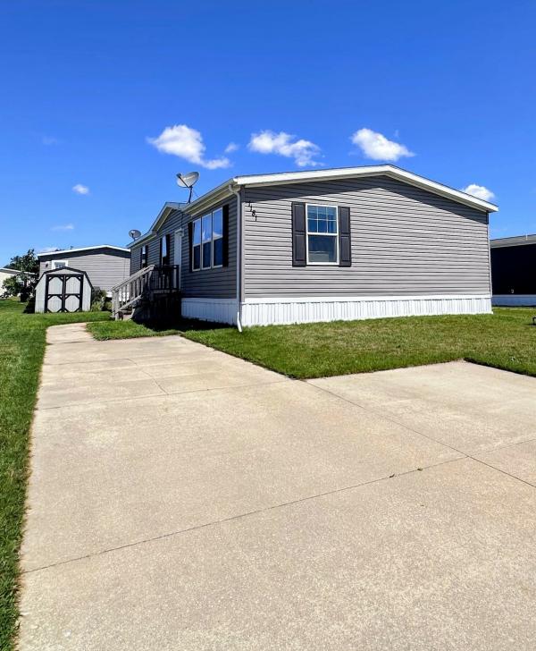 2017 Clayton F-121 Mobile Home
